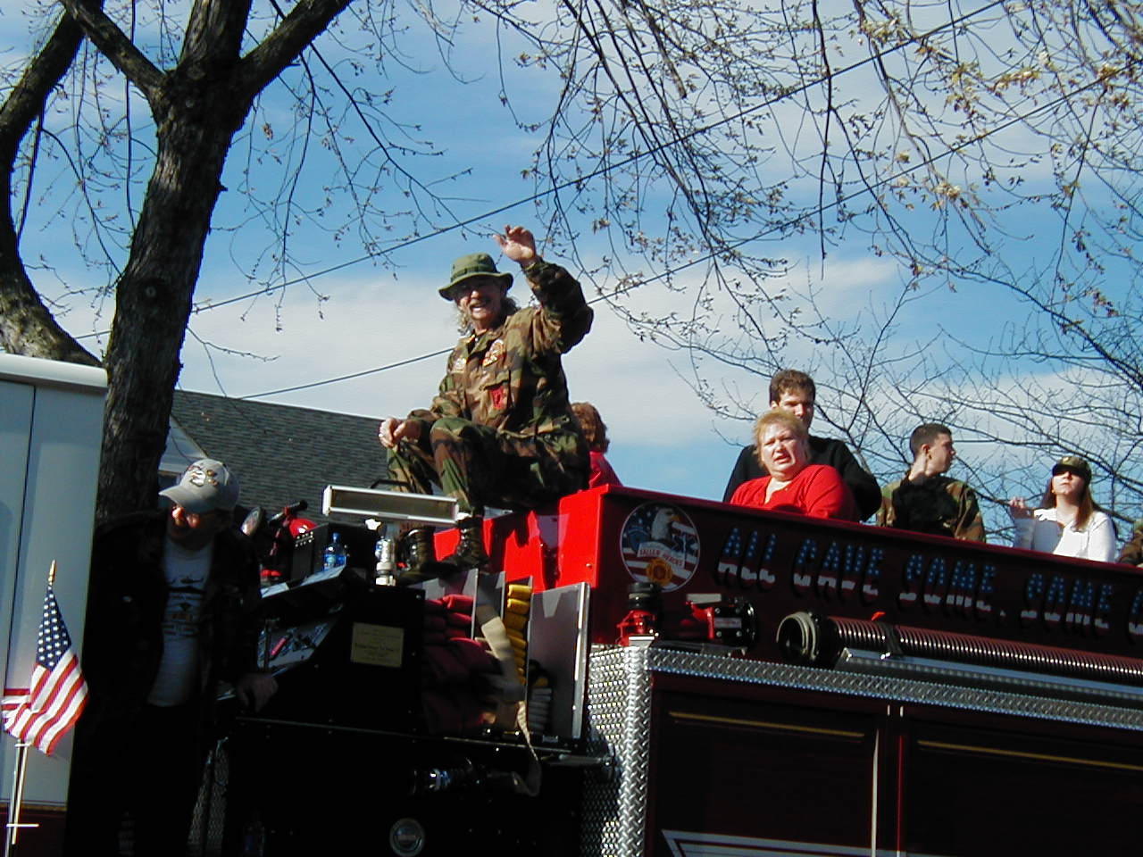 bristolparade2005firetruck.jpg